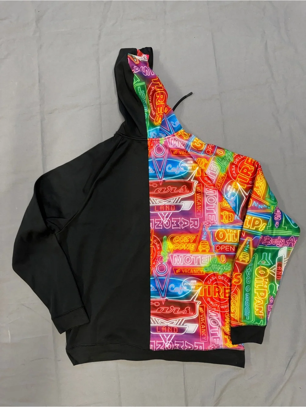 Disney Cars Land Hoodie Mens Medium Black Neon Lights Zip Jacket Sweatshirt 0020